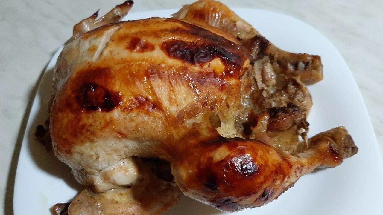 Маринад с медом для курицы в духовке. Курица в горчичном маринаде. Курица с медовой корочкой. Запеченная курица с медово-горчичным соусом. Курица запеченная в меде.
