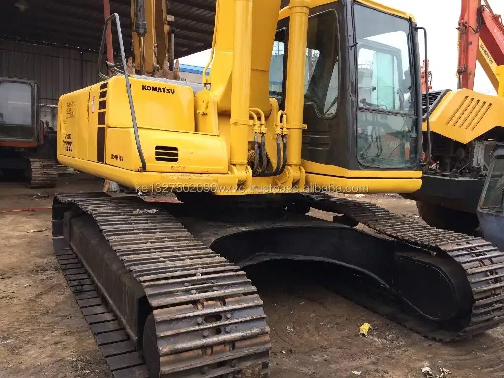 Экскаватор Komatsu pc220. Komatsu pc200-7. Экскаватор Komatsu pc220-7. Komatsu 200-7.