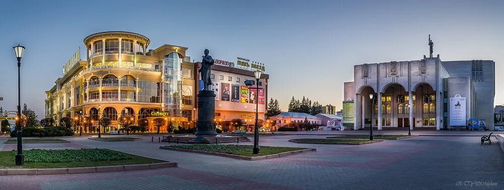 Курский пушкинский театр фото вечером Курский государственный драматический театр имени А.С. Пушкина Курск, ул. Лени