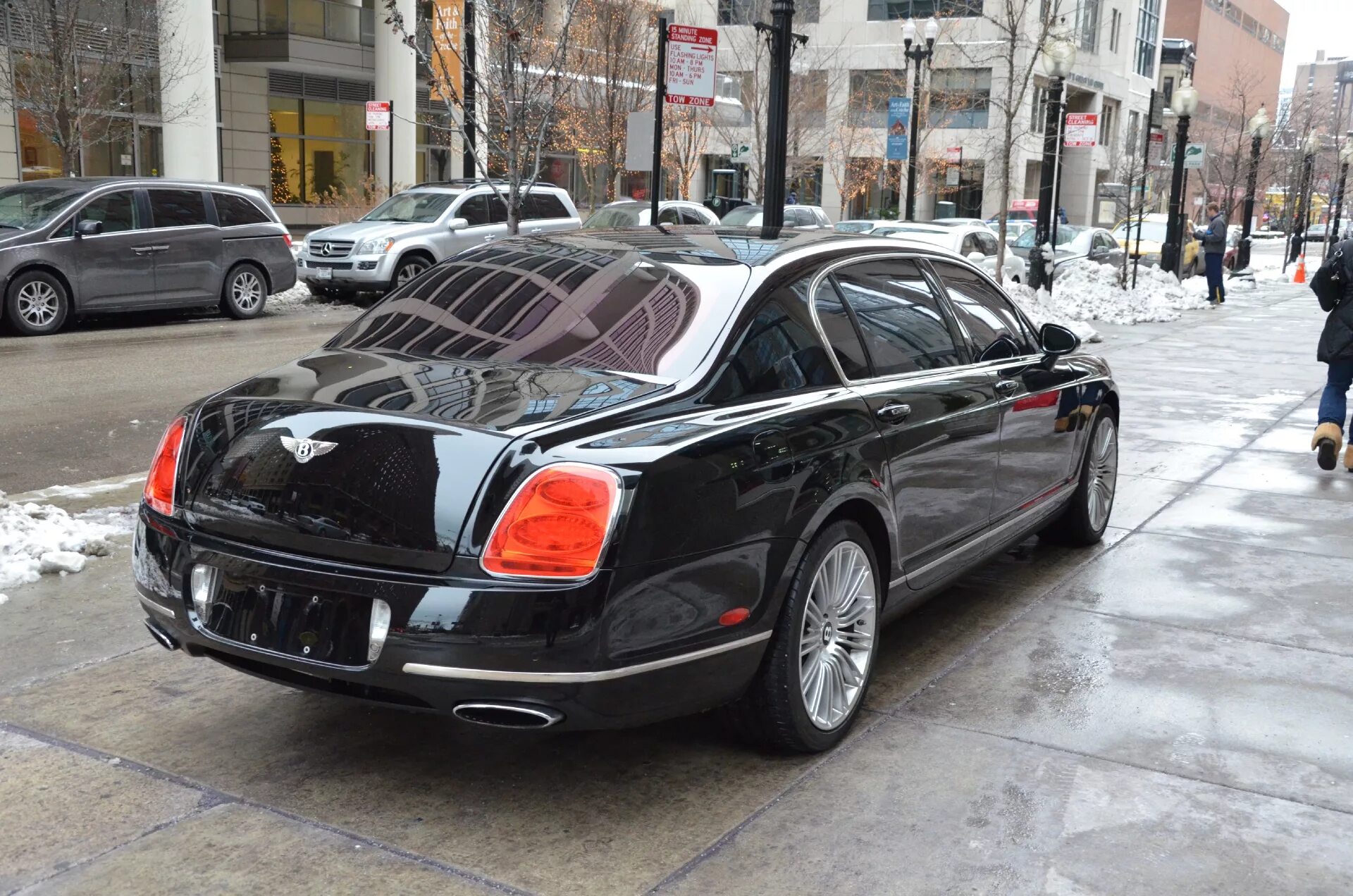 Bentley Continental Flying Spur 2006. Bentley Continental Flying Spur. Bentley Flying Spur 2009.