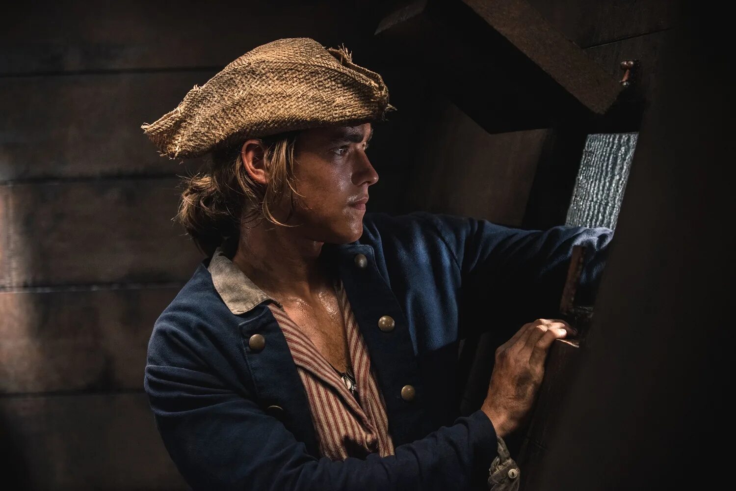 Пираты карибского моря 5 дата выхода. Пираты карибского моря 5 дата выхода. Генри тернер пираты карибского. Пирта ыкарибского моря. Адам браун пираты карибского моря.