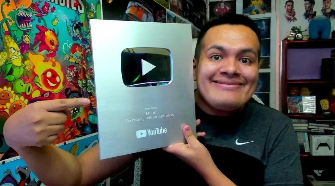 Cuanto gana un youtuber con 100 mil suscriptores