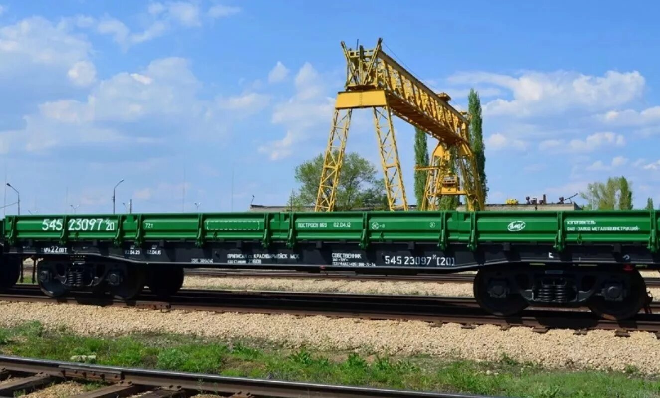 Площадка вагонов. 13-1223 платформа фитинговая. Площадка вагонов. Площадка вагонов. Вагон платформа.