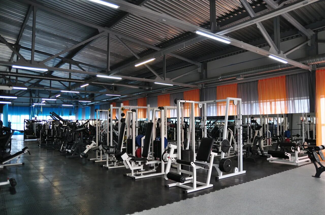 миасс общественная баня на машгородке. вездеход миасс спортивный комплекс. спортзал миасс автозавод. тренажерный зал черногорск 19 школа. челябинская область миасс улица калинина 13 energym.