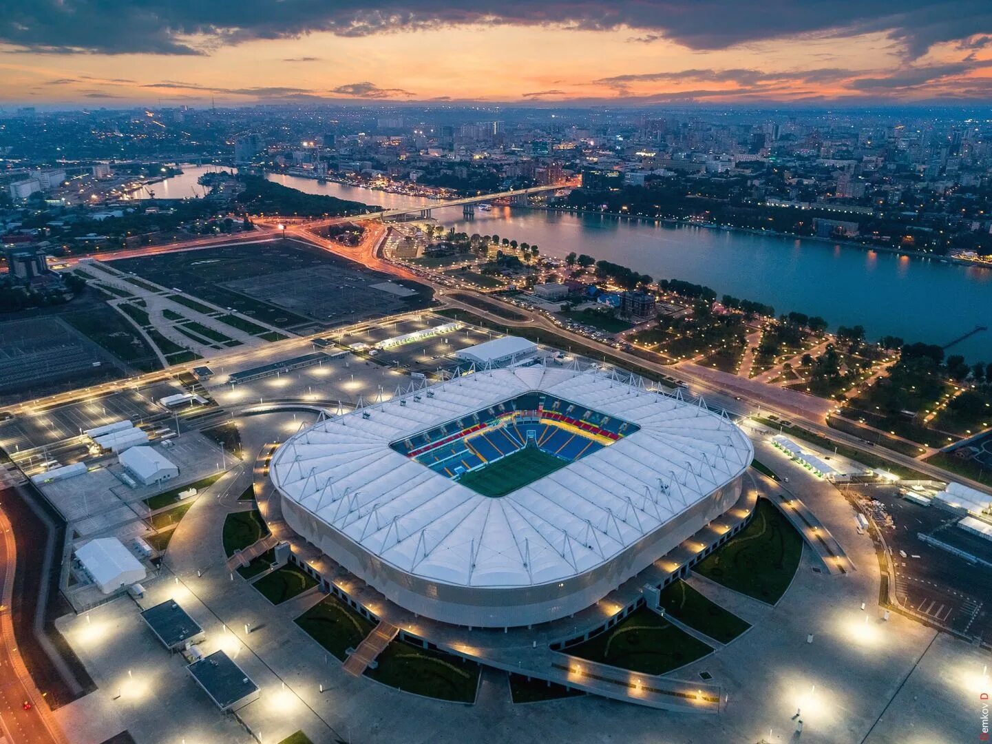 Стадион арена где. Ростов Арена. Стадион Ростов Арена Ростов-на-Дону. Ростовский стадион Арена. Стадион ФК Ростов Арена.