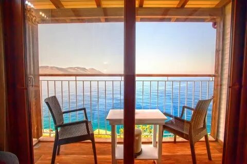 Sunset villa