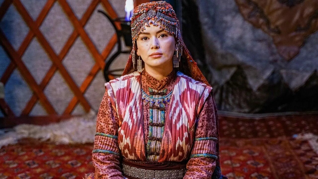 Хазал хатун. Серай кая лена хатун. хазал хатун основание осман. хазал эртугрул.