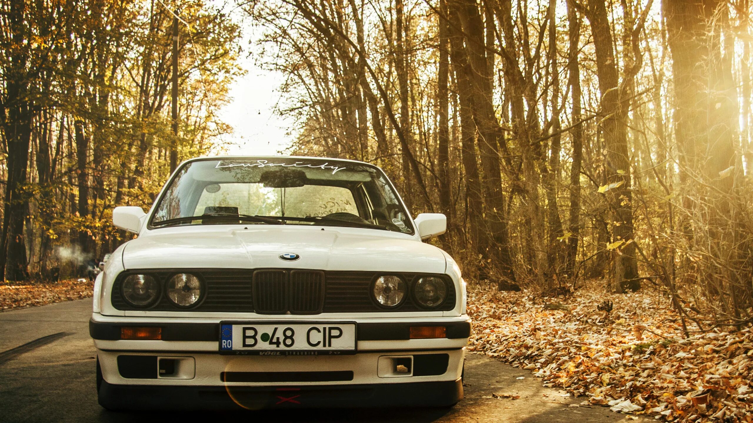 Bmw e9 black. Обои старой бмв. Bmw e30 evo. E30 bmw 3 черный. Bmw 3 e28.