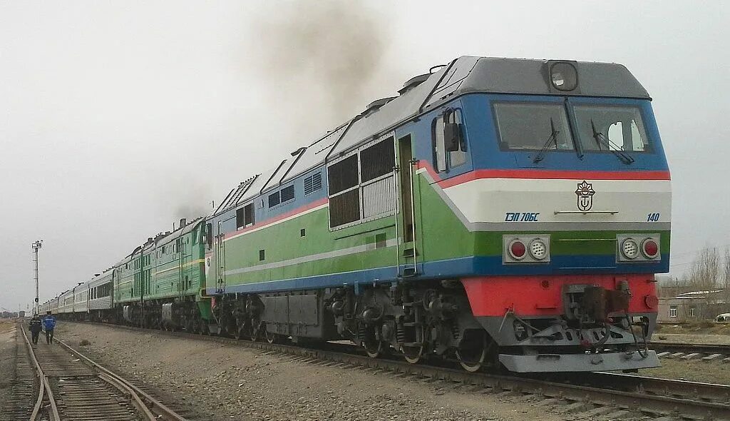Узбекские поезда