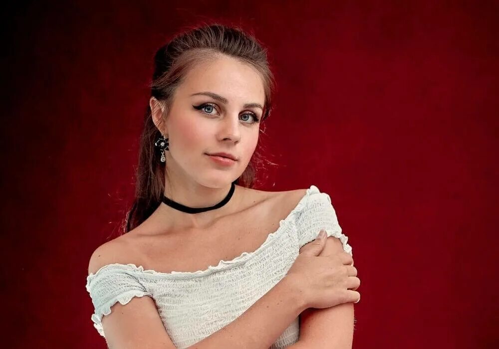 Песни шелеховой слушать. Ekaterina shelehova (шелехова). Песни шелеховой слушать. Песни шелеховой слушать. Монисова сопрано.