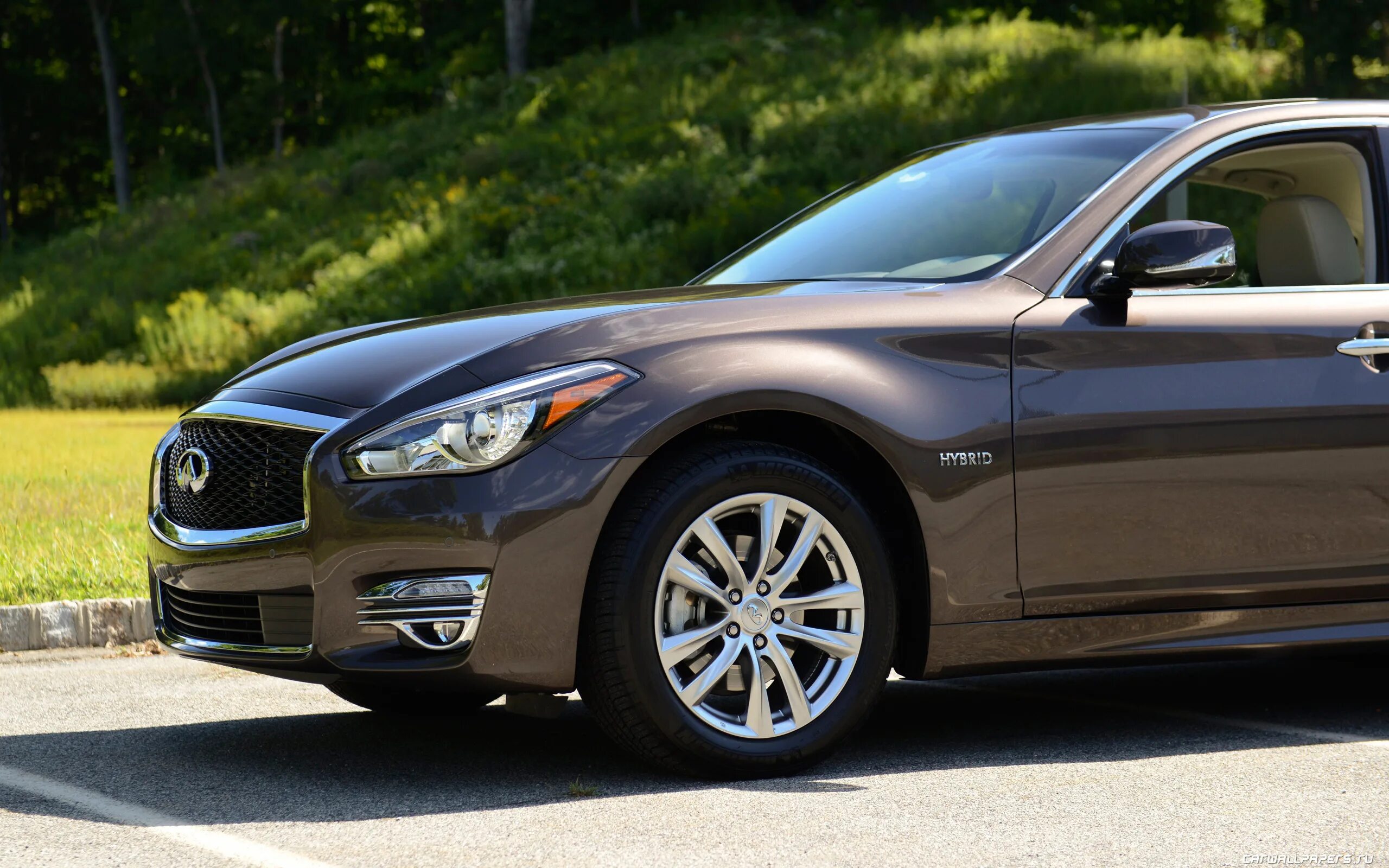 Toyota camry hybrid 2021. Infiniti q70. Camry 70 hybrid. Toyota camry v70. митсубиси дигнити.