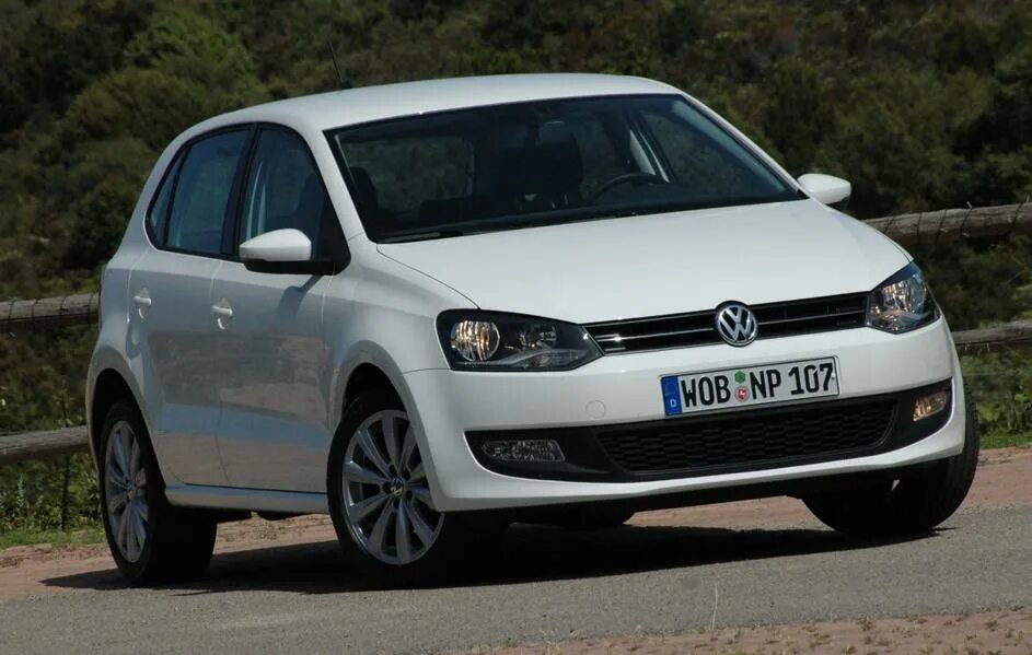 Volkswagen polo 2009. Фольксваген поло 5 2009. фольксваген поло 1.6. фольксваген поло с басами. volkswagen polo van 1.6.