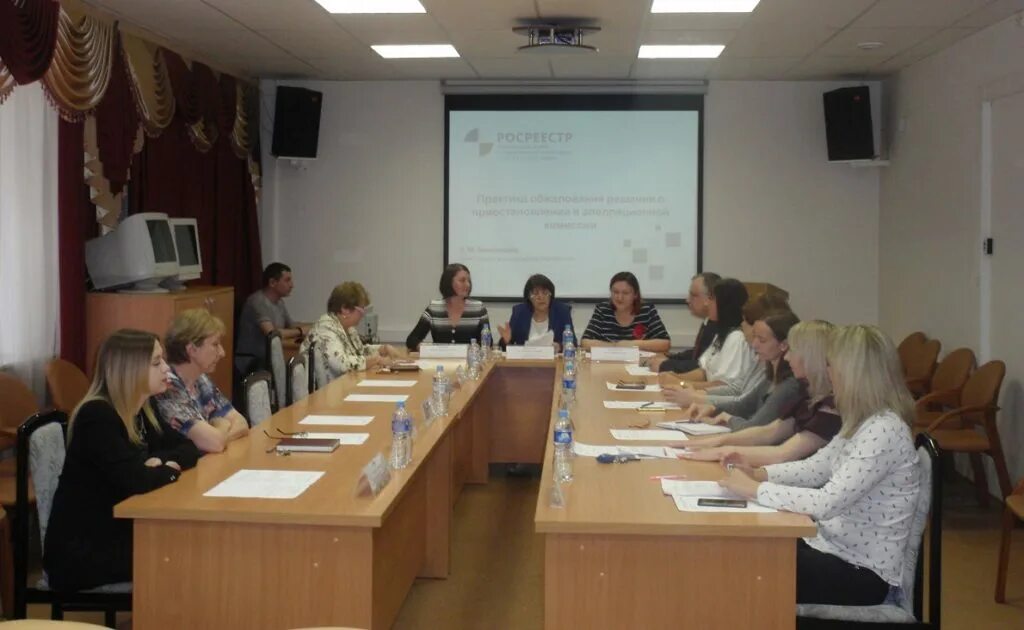 управление росреестра по смоленской области. росреестр пресс-служба. росреестр по смоленской области 23 года. кадастр смоленское. управление росреестра смоленск.
