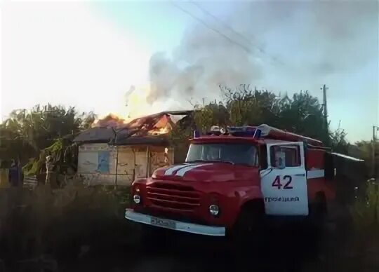 Чаплыжное губкинский район. Губкин пожар ВК. Чаплыжное Нефтебаза Губкин. В Губкине потушили пожар. Пожар в Губкине на ул Строителей.