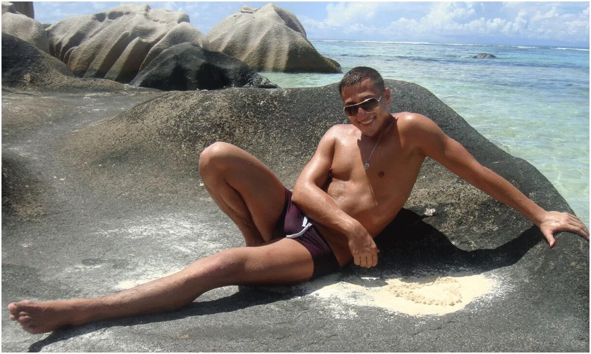 Парни по вызову для пары. Самый красивый парень москвы. Парни жиголо. Фото голых сильных мужчин. Парни по вызову для пары.