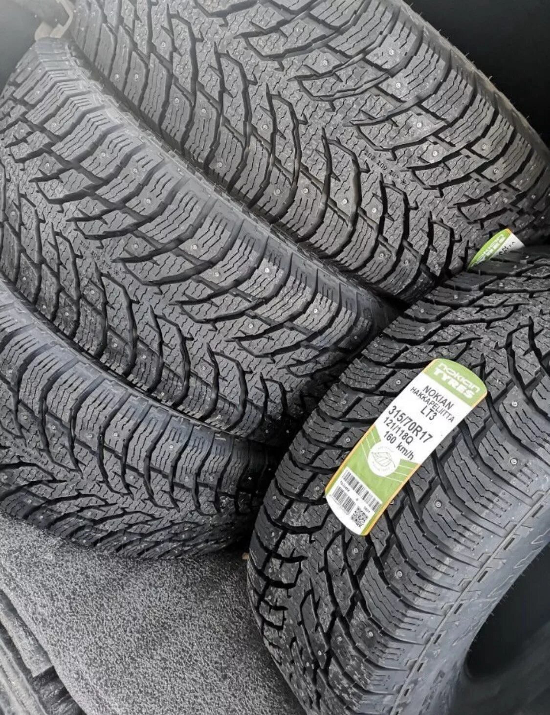 Купить резину зимнюю в москве 17. HKPL lt3. 315 70 17 Nokian Hakkapeliitta lt 3. Hakkapeliitta lt3. Nokian Tyres Hakkapeliitta lt3 r16 245/75 120/116q шип.