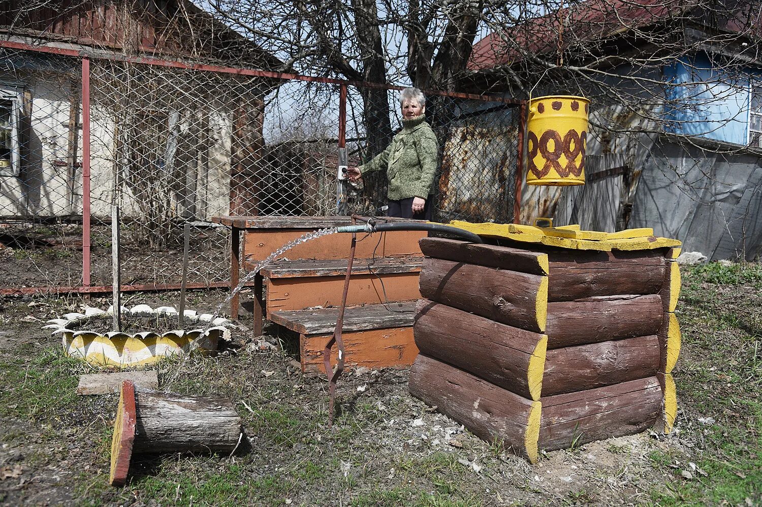 Деревня хуторок. Украина деревня живопись. Деревенский двор 1860 шишкин. Хуторок деревня. Казачья хата украина арт.