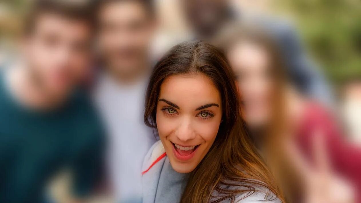 Как сделать фон размытым на андроиде. Размытый фон. фотографии с размытым фоном. размытый фон девушка. эффект размытого лица.