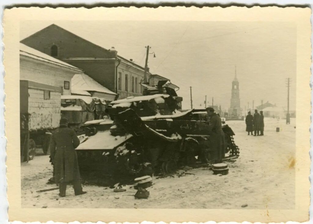 тула оборона в годы войны 1941-1945. тула оборона в годы войны 1941-1945. оборона тулы в 1941. тула в 1941 году. тула в годы великой отечественной войны.