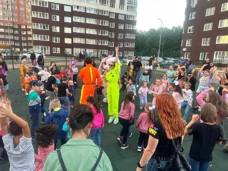 день жк. жкх логотип. проведение праздника 9 мая на территории лахта ольгино. день жк. мамочки жк юнтолово лахта ольгино.