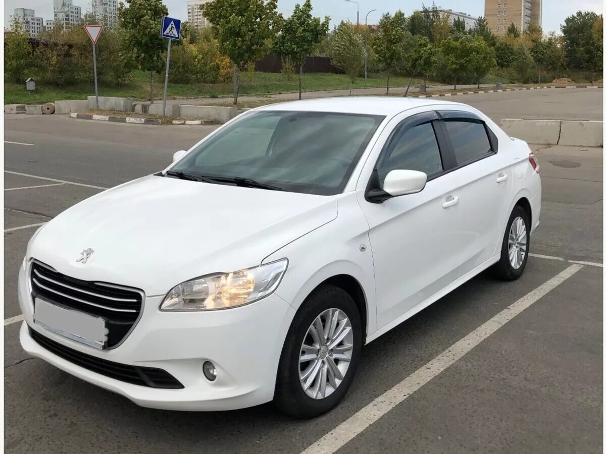 Пежо 301 белый. Пежо 301 седан. Peugeot 301 2013. Пежо 301 седан белый. Пежо 301 1