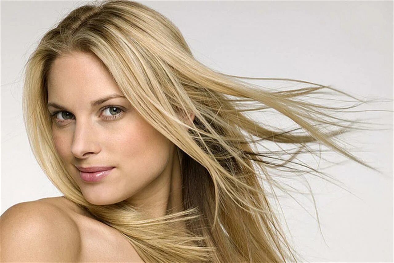 почему волосы светлые. почему волосы светлые. почему волосы светлые. окрашивание в блонд в домашних условиях. волосы магнитятся.