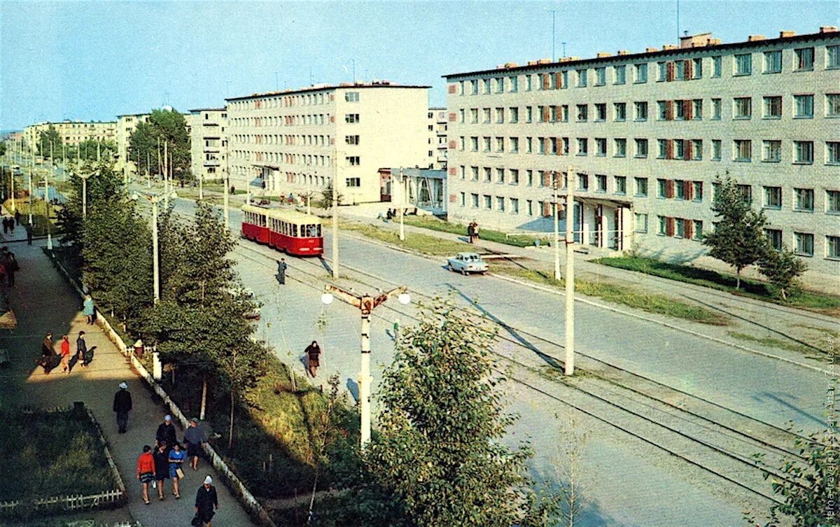 Бийская улица алтайский край. Старый Бийск. Бийск 1980 год. Бийск в 80 годы. Бийск 1990.