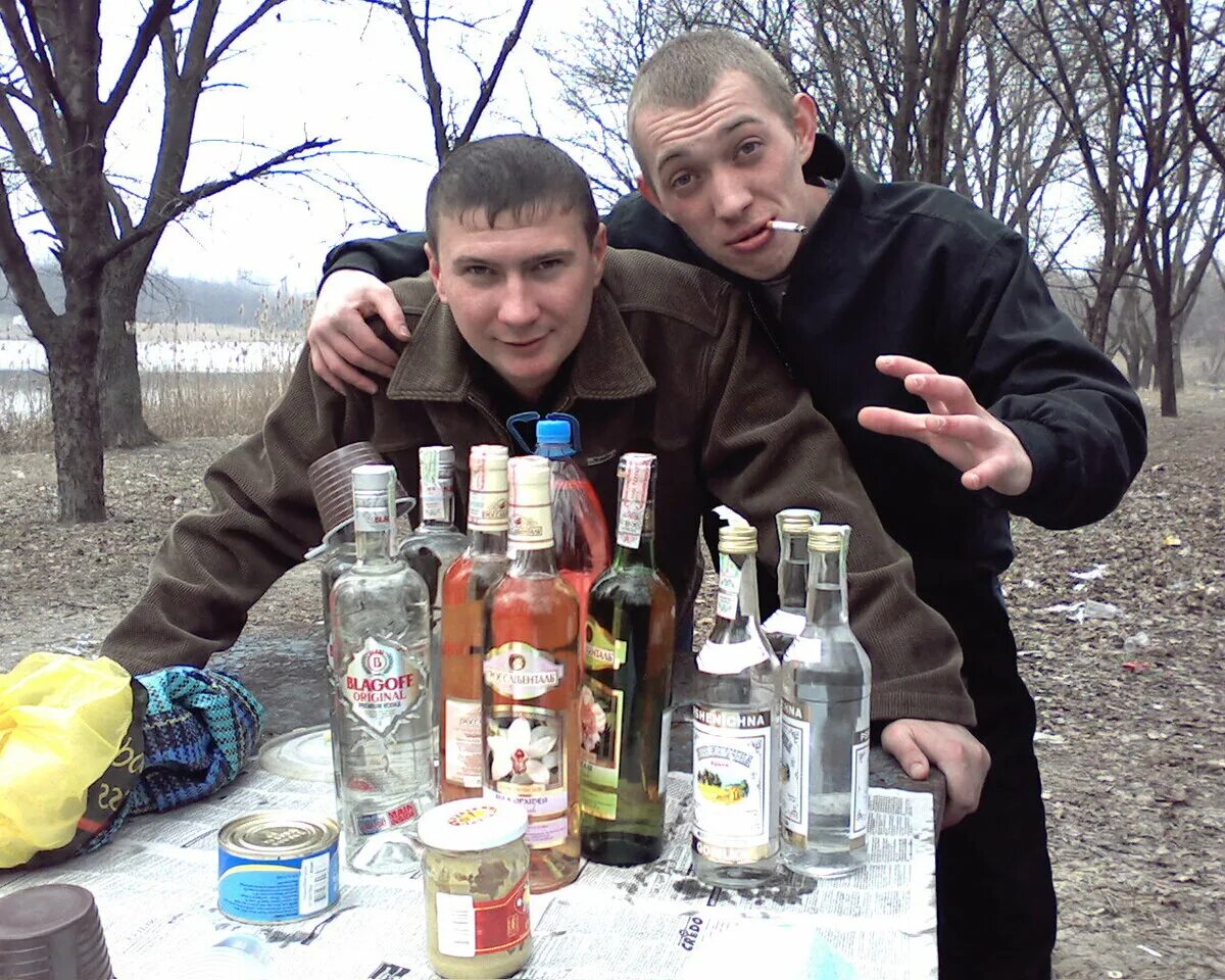Алкаш по другому. Алкаш по другому. Пьявица. Алкаш по другому. Алкаш по другому.