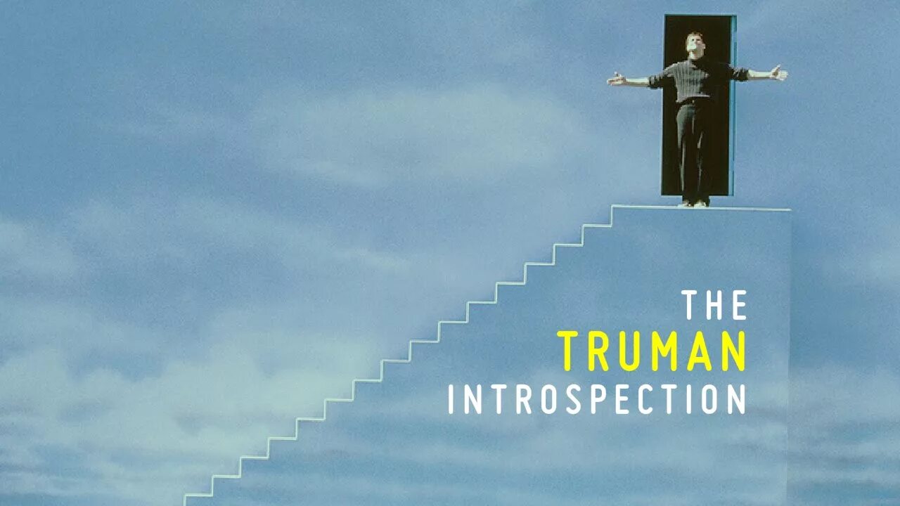 Шоу трумана качество. Шоу Трумана Постер. Шоу Трумана 1998 Постер. Шоу Трумана лестница в небо. Шоу Трумана обои.