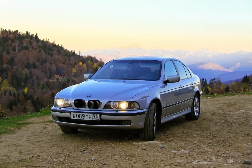 BMW 5 2000. БМВ 5 2000. БМВ 5 2000г. БМВ 5 2000 года. Купить бмв 2000 года