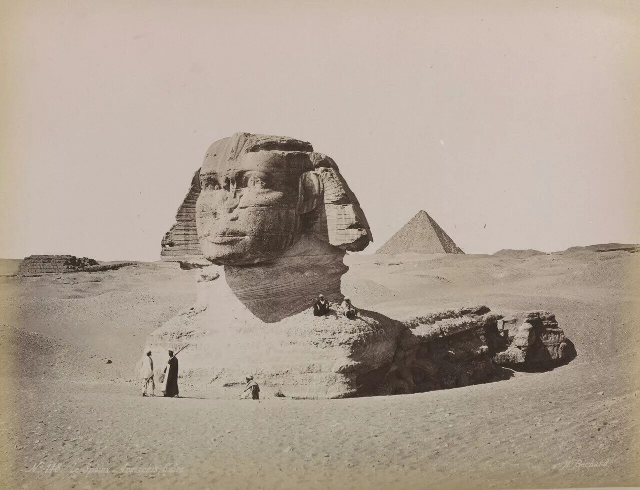 Документальные древность. Сфинкс статуя в Египте. Сфинкс Египет 1860. Сфинкс Египет 1798 год. Сфинкс пирамида в Египте.