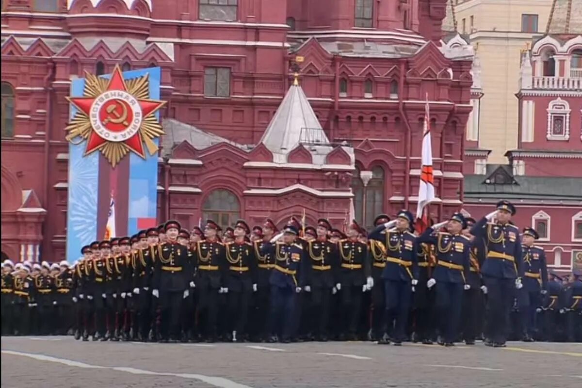 Будет ли парад 9 мая в москве. СВУ суворовцы парад Победы. Парад на красной площади 9 мая 2021. Парад Победы на красной площади в Москве 9 мая 2021. Парад на красной площади 9 мая 2021 года.