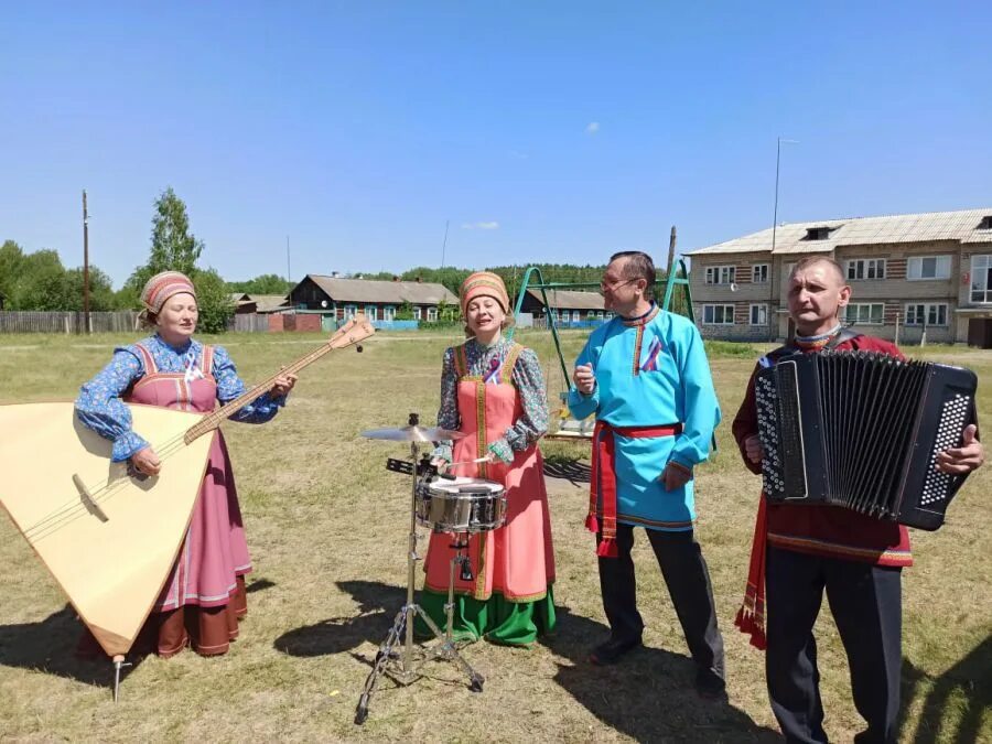 Село Сосновское Каменский район Свердловская область. ДК село Сосновское Каменский район Свердловская область. Сосновский дом культуры. Сипавский дом культуры Каменского района.