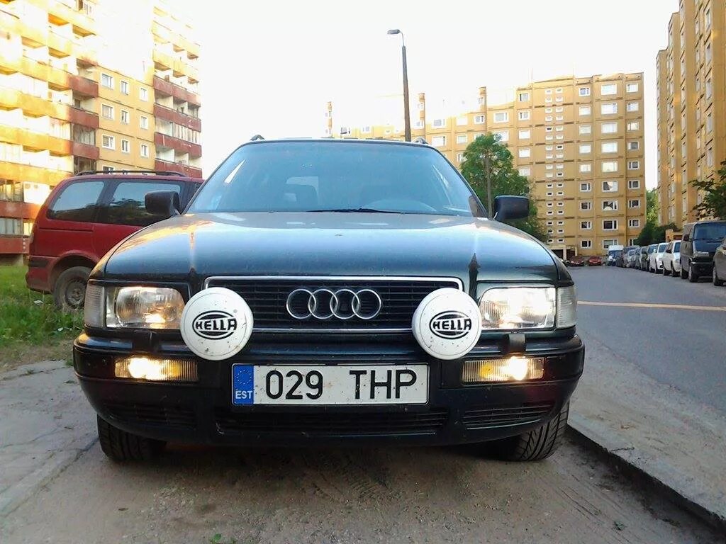 Audi 80 противотуманки. Противотуманки Ауди 80. Круглые ПТФ на Ауди 80. ПТФ Ауди 80 б3. Ауди с4 птф