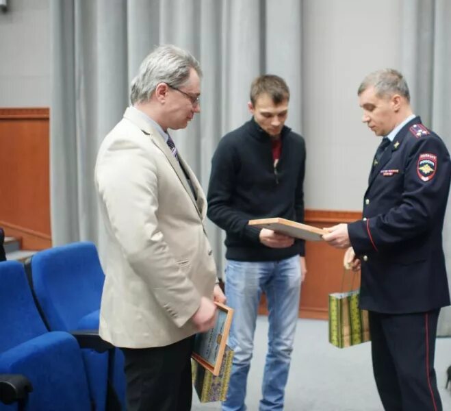 Мвд царицыно. Начальник полиции Москвы Царицыно. СПБ полиция Баранов. Начальник УВД по ЮАО.