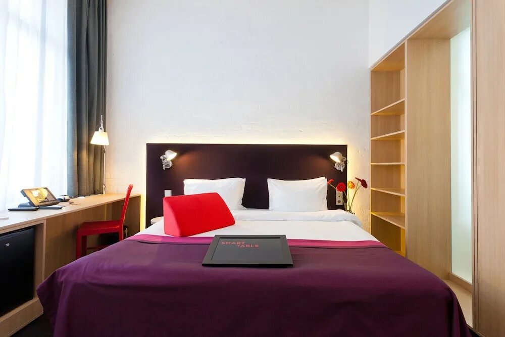 Azimut сити отель тульская москва. Azimut сити отель олимпик москва 4*. Азимут отель ярославль супериор. Гостиница азимут санкт-петербург. Гостиница азимут метро.