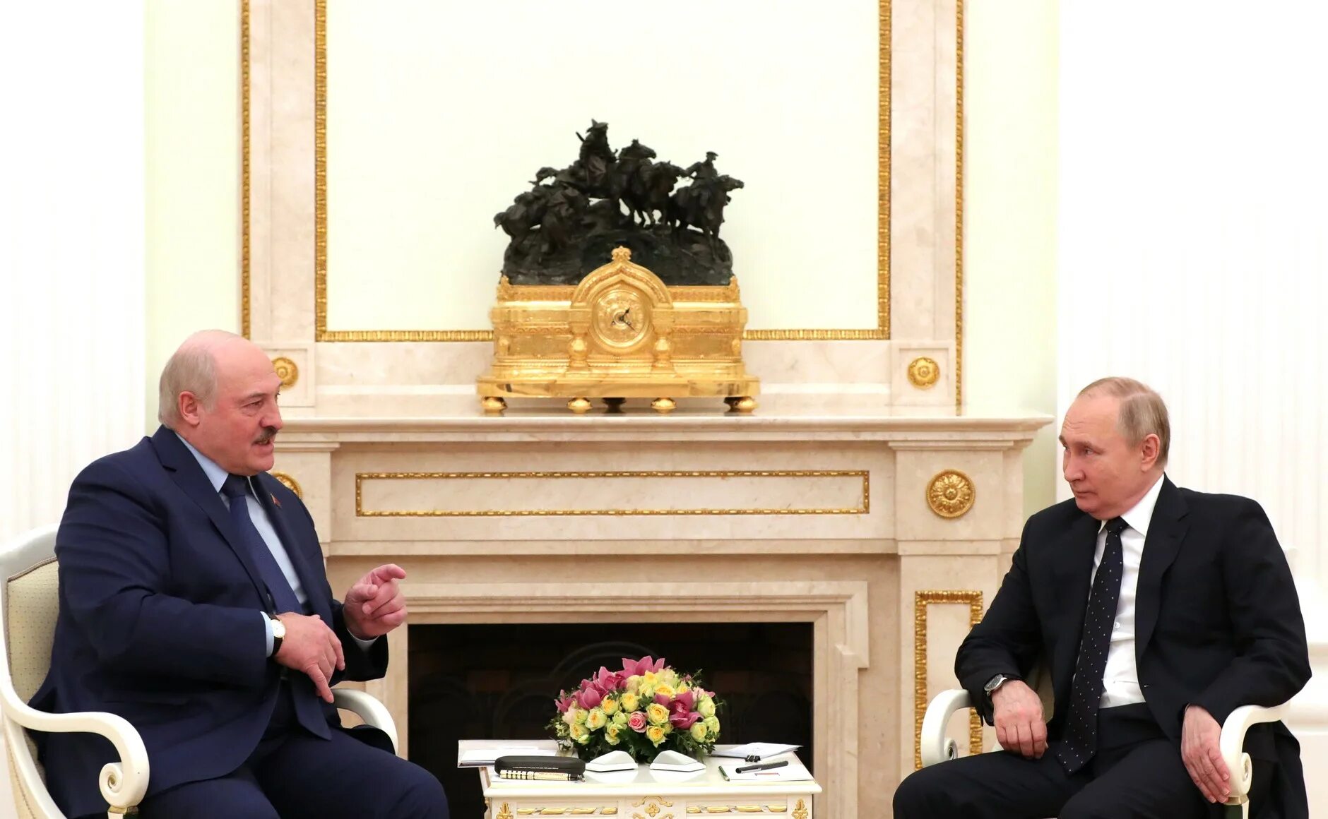 Россия заговорила о переговорах. Встреча Путина и Лукашенко 2022.