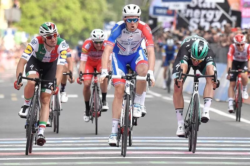 Giro di italia. Джиро д'италия. Велогонки италия. Джиро. Giro di italia.