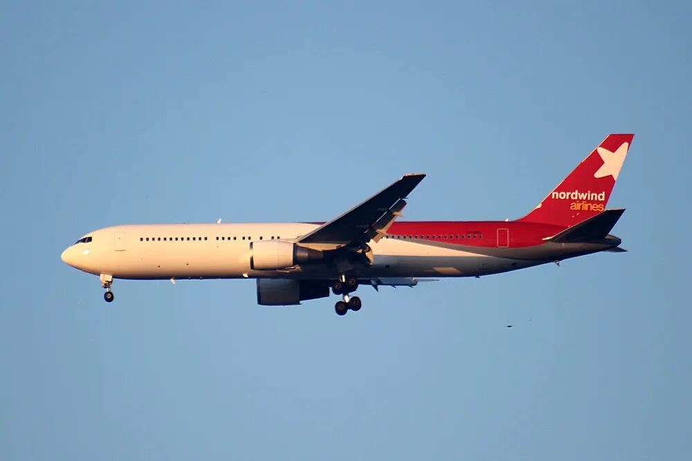 А320 Норд Винд. Nordwind в Иркутске. Nordwind Airlines Сургут.