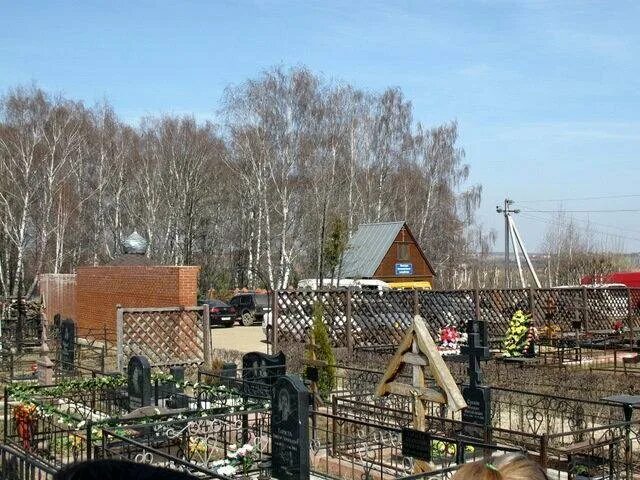 новолюберецкое кладбище могилы. яковлевское кладбище подольский район. кладбище яковлево подольский район. яковлевское кладбище подольский район. яковлевское кладбище.