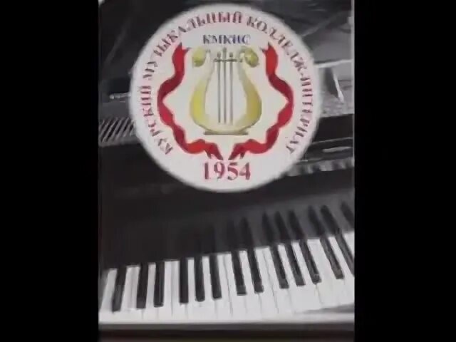 Курские соловьи слушать дворовые. Виа курские соловьи слепые. виа колокола смоленск.