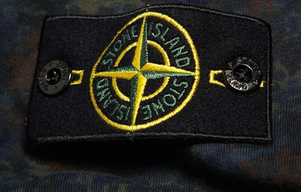 Нашивка Stone Island. Stone Island нашивка оригинал. Стон Айленд ОФФНИКИ. Стоник патч оригинал.