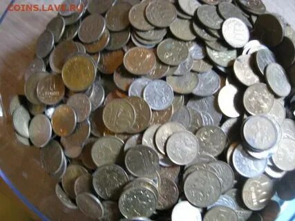 У вани 3 монеты по 5