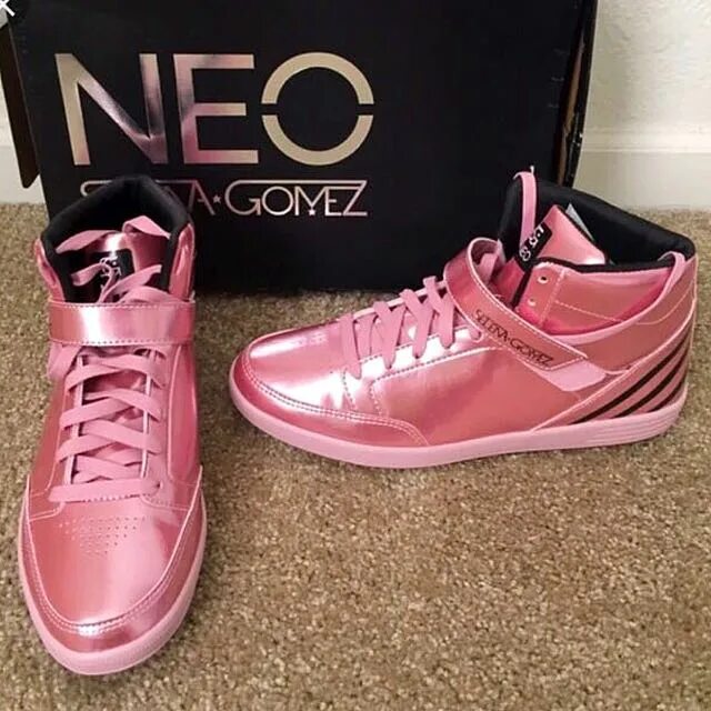 Купить кроссовки оригинал на авито. Adidas Neo 2015. Adidas Neo Label кроссовки розовые. Кеды адидас Нео Лабел.