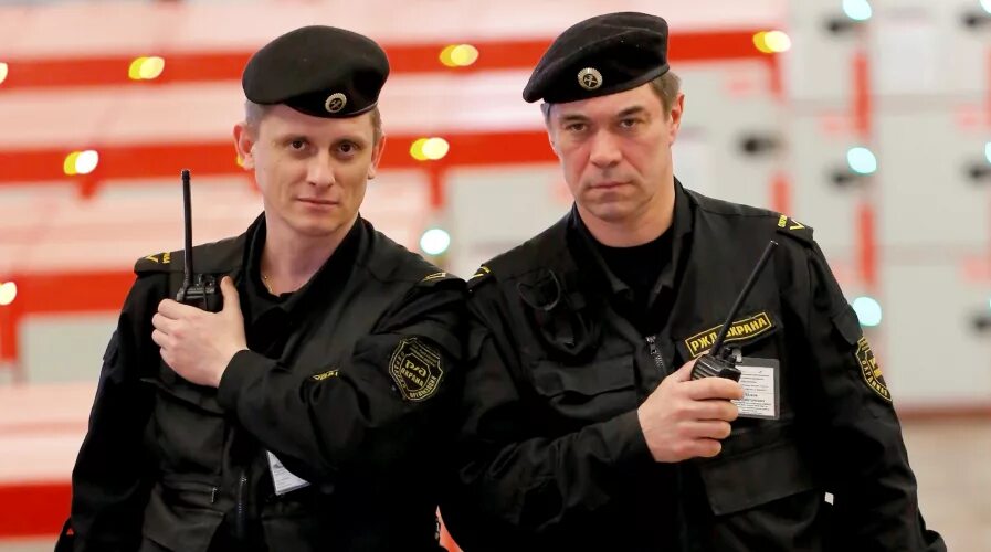 костюм охранника гбр альфа черный. форма сотрудника охраны. форма охраны. можно ли охраннику носить. форма охранника.