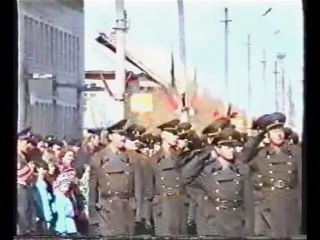 1 мая 1995. Парад 1995. Парад 9 мая 1995. 9 Мая 1995 года парад Победы. Парад 9 мая 1996.