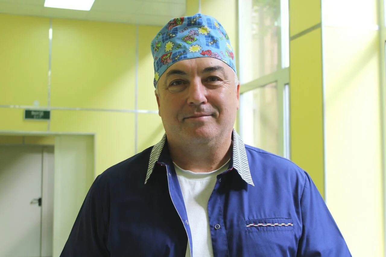 Заведующий нейрохирургическим отделением областной. Нейрохирургия курск областная больница. Заведующий нейрохирургическим отделением областной. Хасаншин нейрохирург калининград. Отделение нейрохирургии.