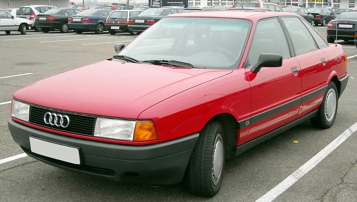 Audi 80 b3 1991. Ауди 80 в кузове в3. Ауди 80 в москве. Audi 80 b3. Ауди 80 б3.