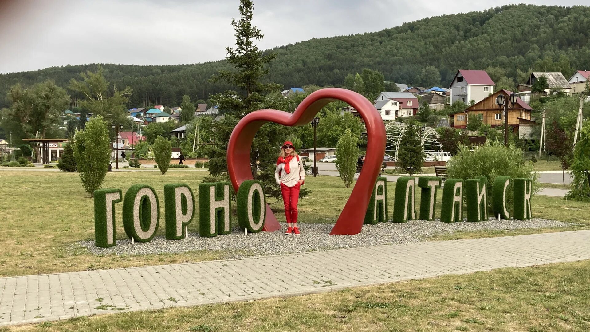 Гора тугая алтай. Интернет в горно алтайске. Улала горно-алтайск. Первогорье горно алтайск. Интернет в горно алтайске.