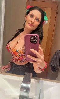 I am a visiting escort from the U.S , text now to enjoy me 